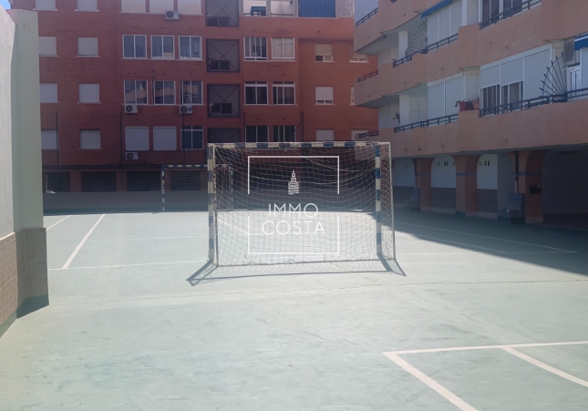 Reventa - Apartamento / piso - Torrevieja - El Acequión - Los Náufragos