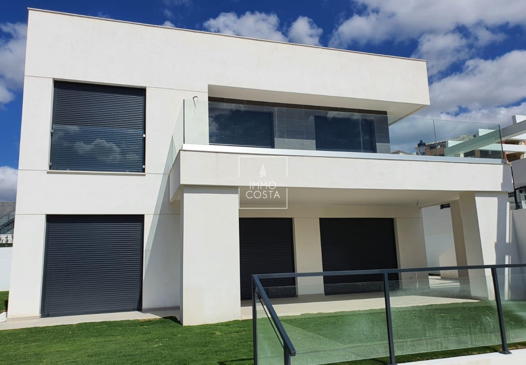 Obra nueva - Villa - Manilva - La Duquesa