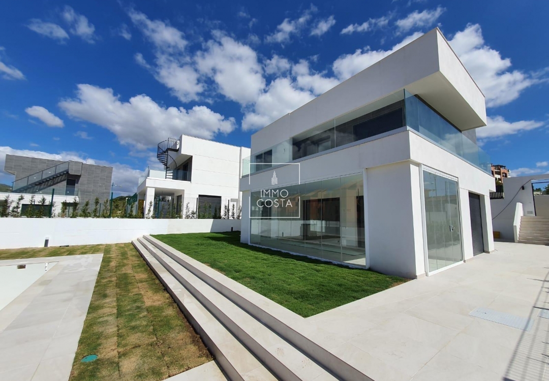 Obra nueva - Villa - Manilva - La Duquesa