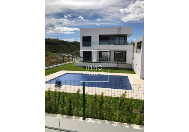 Obra nueva - Villa - Manilva - La Duquesa