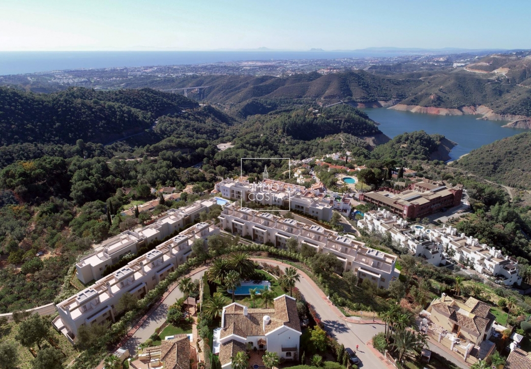 Altbau - Penthouse - Istán - Cerros De Los Lagos