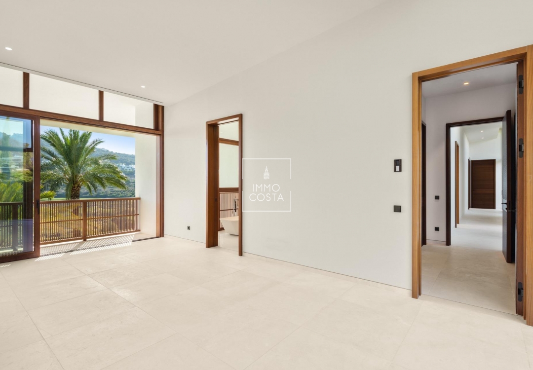 Obra nueva - Villa - Casares - Pedregales