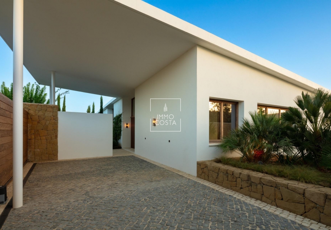 Obra nueva - Villa - Casares - Pedregales