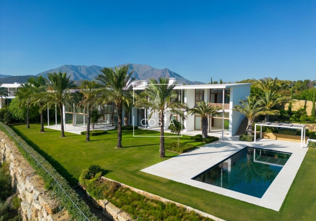 Obra nueva - Villa - Casares - Pedregales