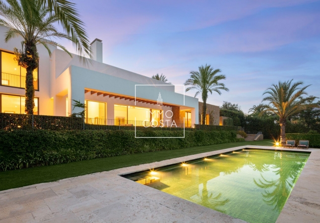 New Build - Villa - Casares - Pedregales