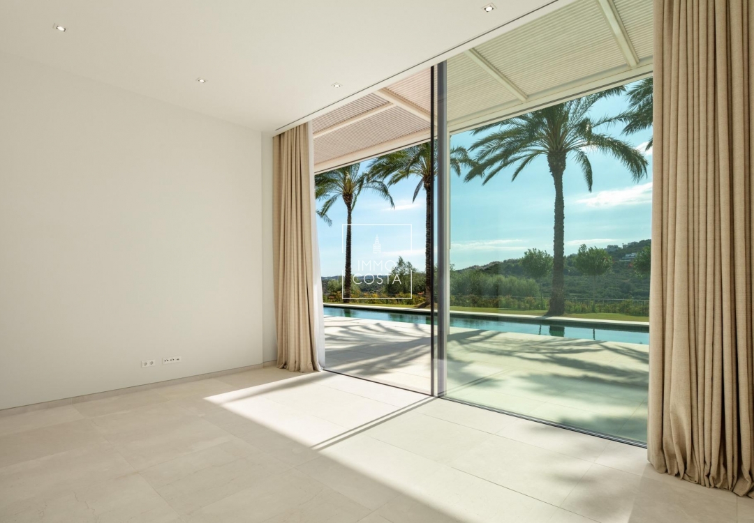 Obra nueva - Villa - Casares - Pedregales