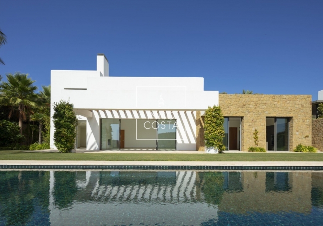 Obra nueva - Villa - Casares - Pedregales