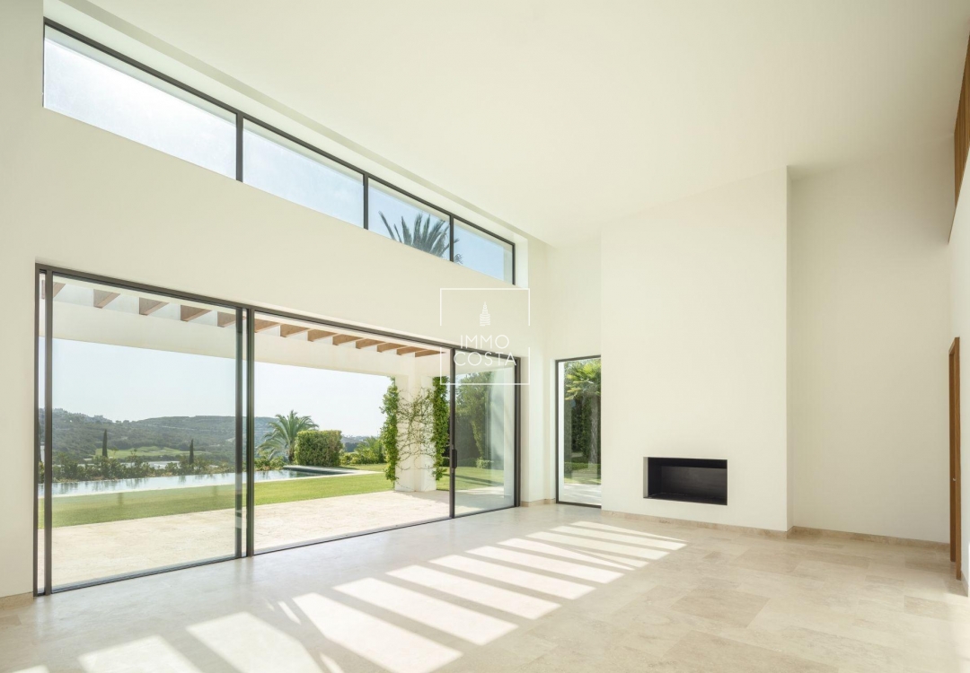 Obra nueva - Villa - Casares - Pedregales