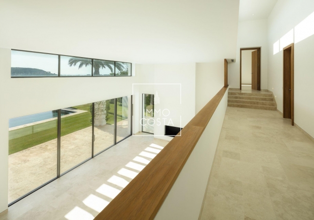 Obra nueva - Villa - Casares - Pedregales