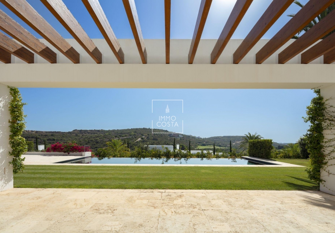 Obra nueva - Villa - Casares - Pedregales