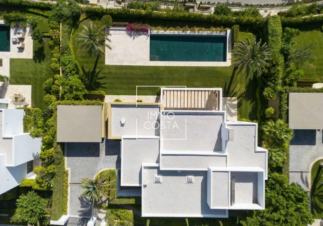 Obra nueva - Villa - Casares - Pedregales