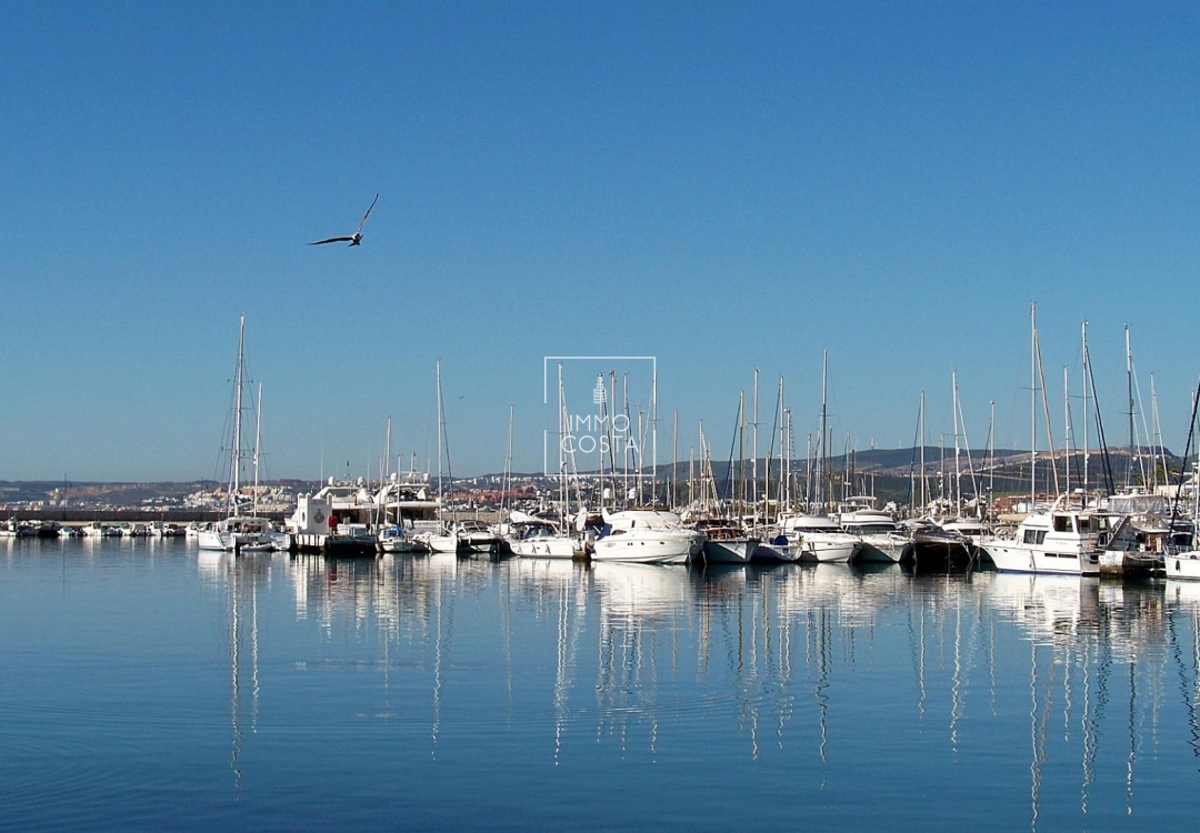 Neubau - Penthouse - Estepona - Buenas Noches