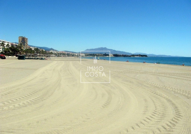 New Build - Apartment / flat - Estepona - Arroyo Enmedio