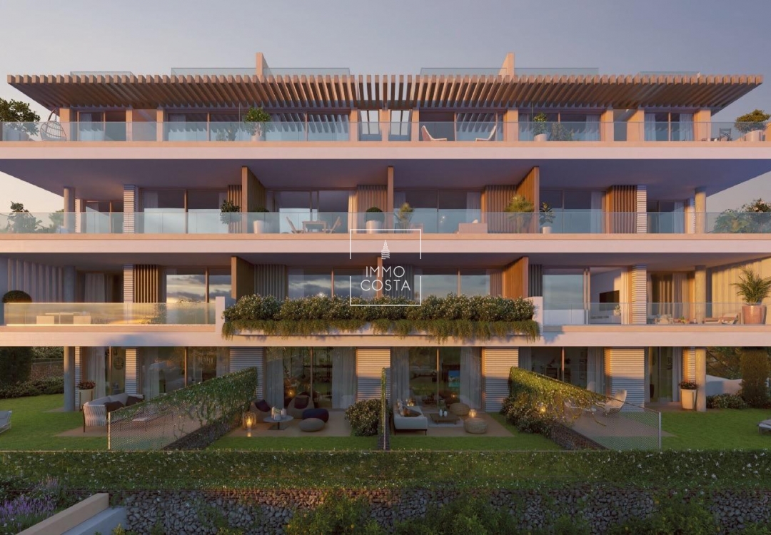 Nowy budynek - Daszek - Torremolinos