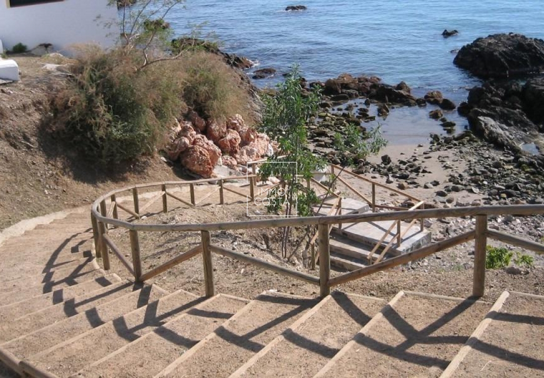 Nowy budynek - Daszek - Torremolinos