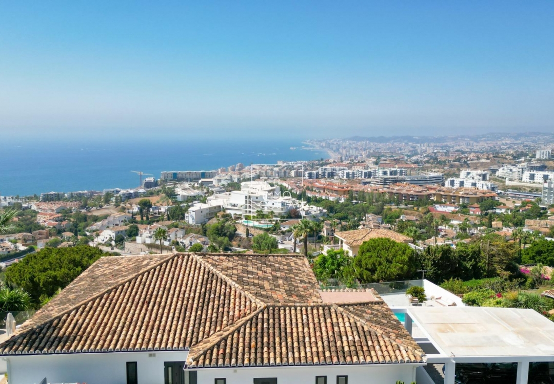 Neubau - Villa - Benalmádena - Higuerón