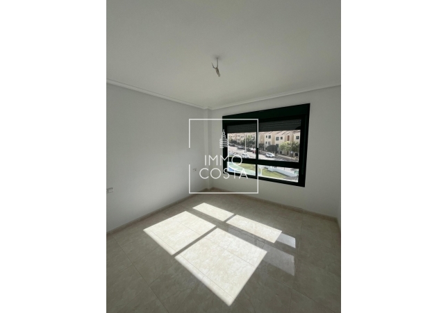 Obra nueva - Apartamento / piso - Orihuela Costa - Lomas De Campoamor-las Ramblas