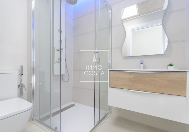 Nowy budynek - Bungalow - Torrevieja - Los Balcones