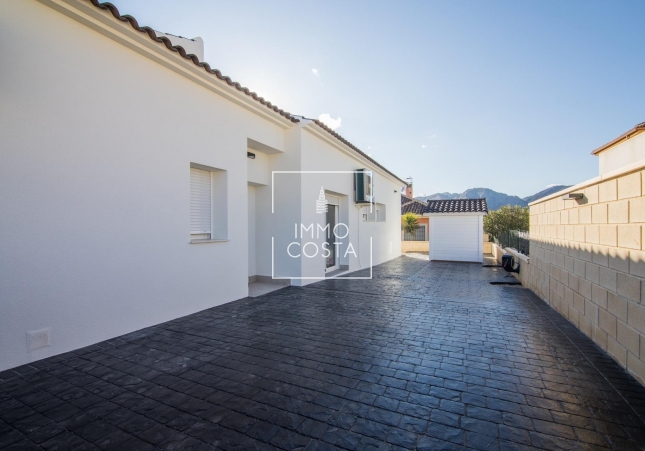 Obra nueva - Villa - Pinoso - Lel