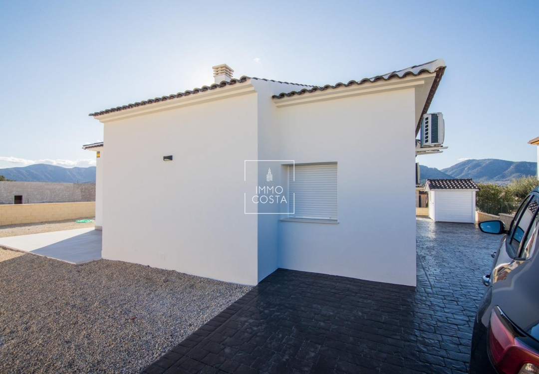 Obra nueva - Villa - Pinoso - Lel