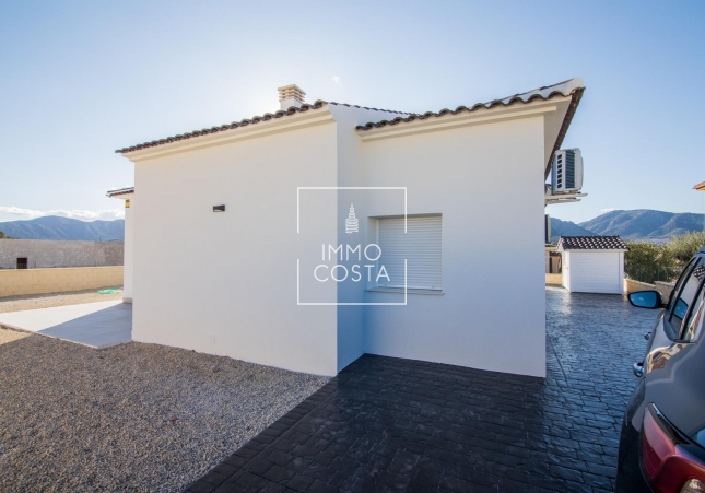 Obra nueva - Villa - Pinoso - Lel