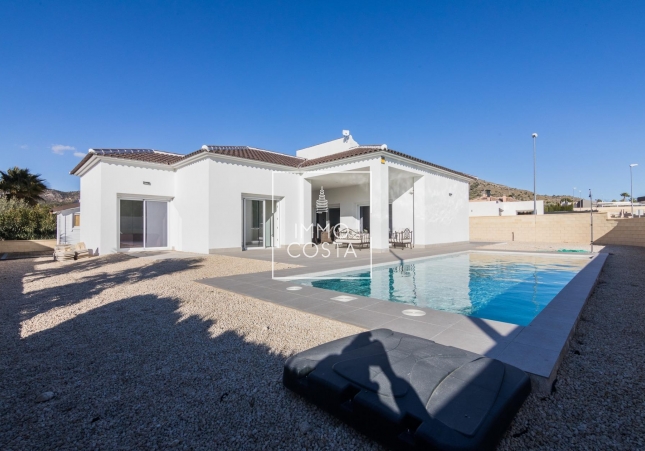 Obra nueva - Villa - Pinoso - Lel