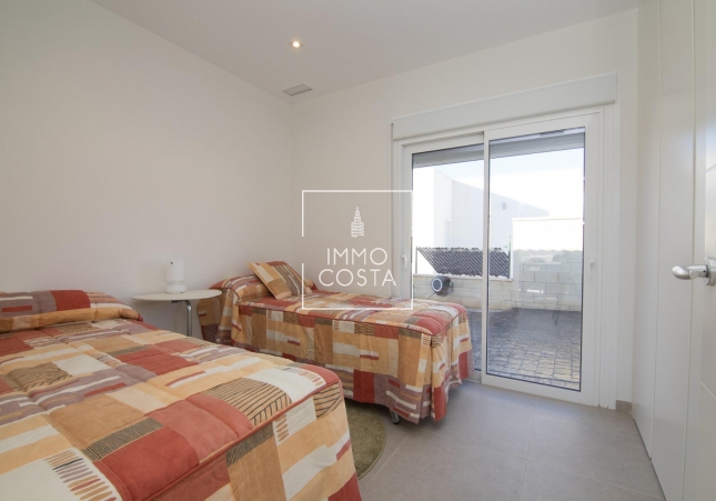 Obra nueva - Villa - Pinoso - Lel