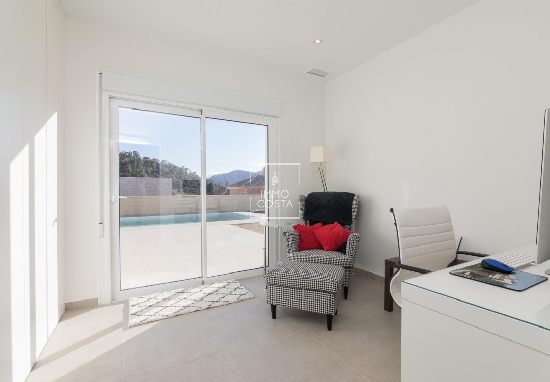 Obra nueva - Villa - Pinoso - Lel