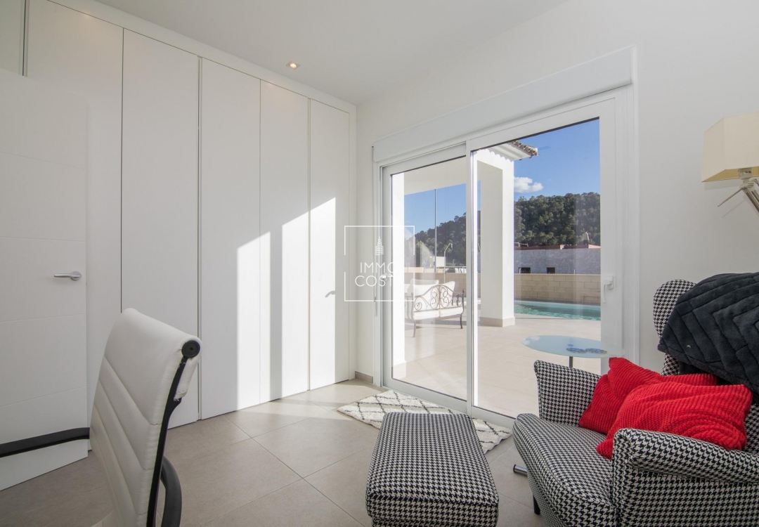 Obra nueva - Villa - Pinoso - Lel