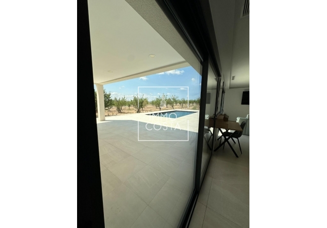 Obra nueva - Villa - Pinoso - Lel