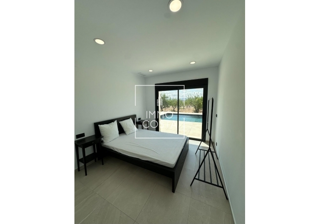 Obra nueva - Villa - Pinoso - Lel