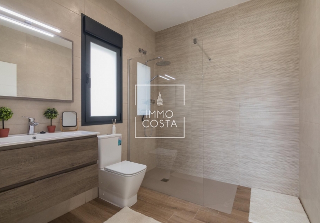 Obra nueva - Villa - Pinoso - Lel