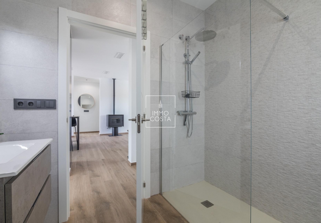 Obra nueva - Villa - Pinoso - Lel