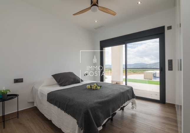 Obra nueva - Villa - Pinoso - Lel