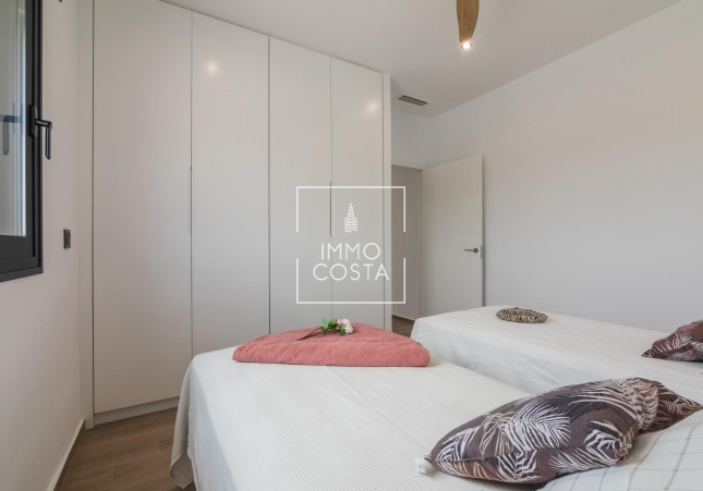 Obra nueva - Villa - Pinoso - Lel