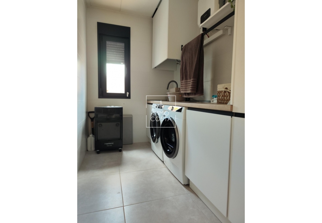 Obra nueva - Villa - Pinoso - Lel