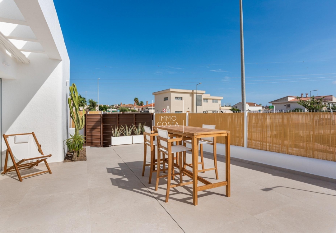 Obra nueva - Villa - Dolores - polideportivo