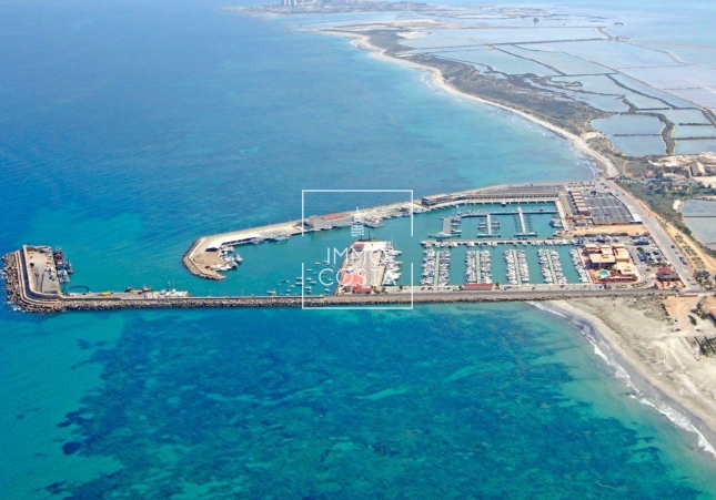 Nowy budynek - Daszek - San Pedro del Pinatar - Pueblo