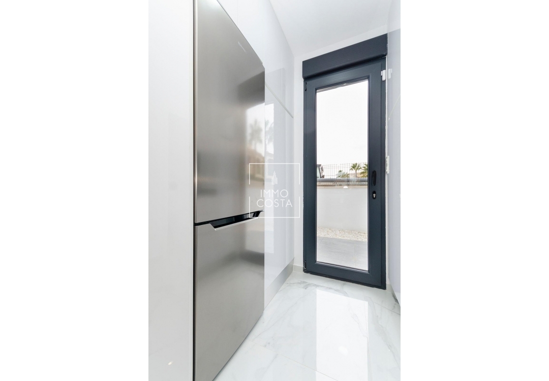 Obra nueva - Villa - Torrevieja - Torretas