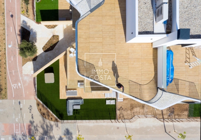 Nowy budynek - Daszek - Villajoyosa - Playa del Torres