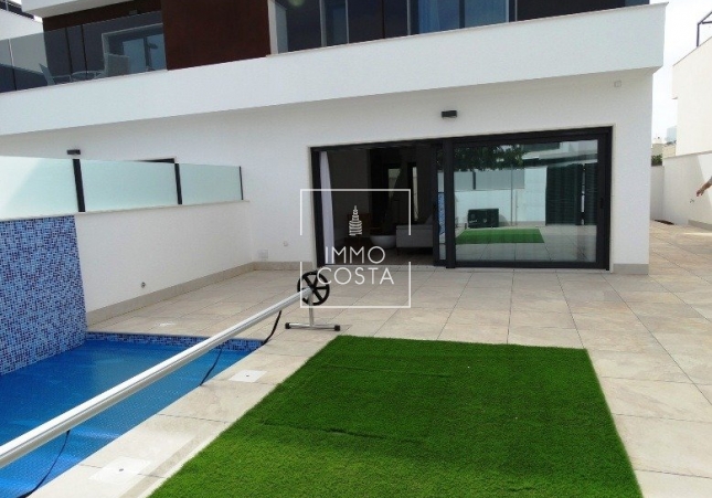 New Build - Villa - Pilar de La Horadada - pueblo