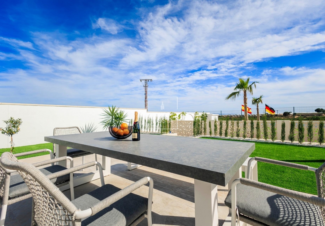 Nouvelle construction - Villa - Pilar de La Horadada - Lo Romero Golf