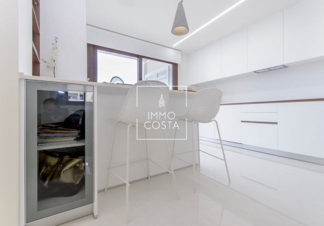 Nowy budynek - Bungalow - Torrevieja - Los Balcones