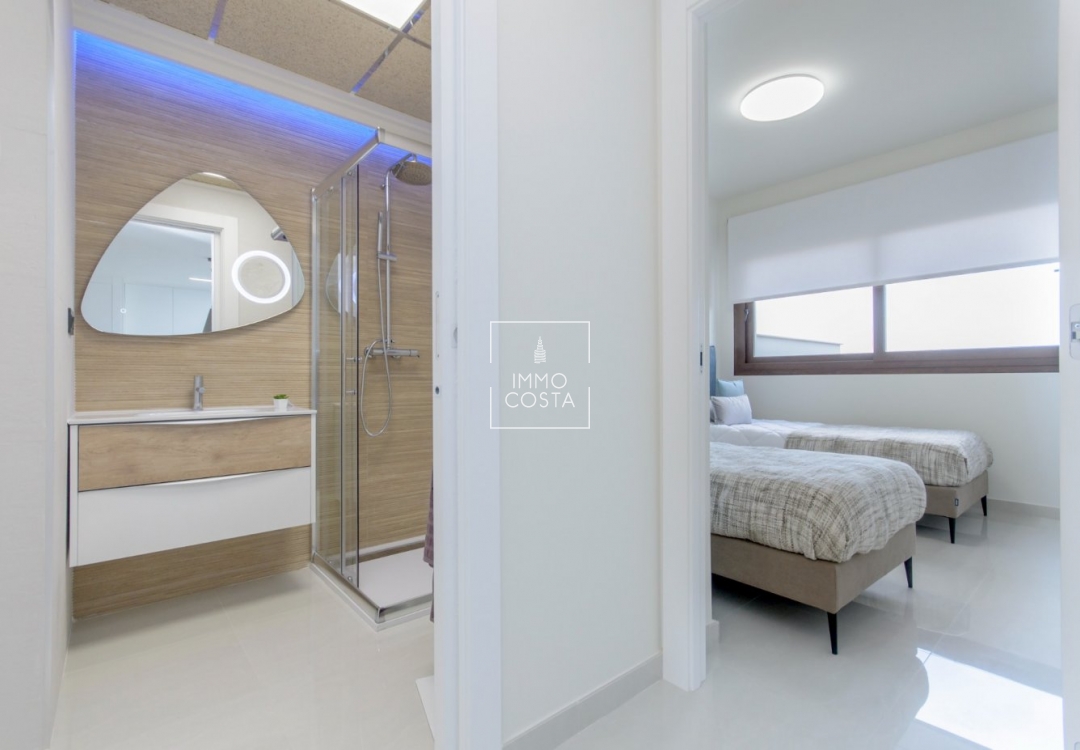 Nowy budynek - Bungalow - Torrevieja - Los Balcones