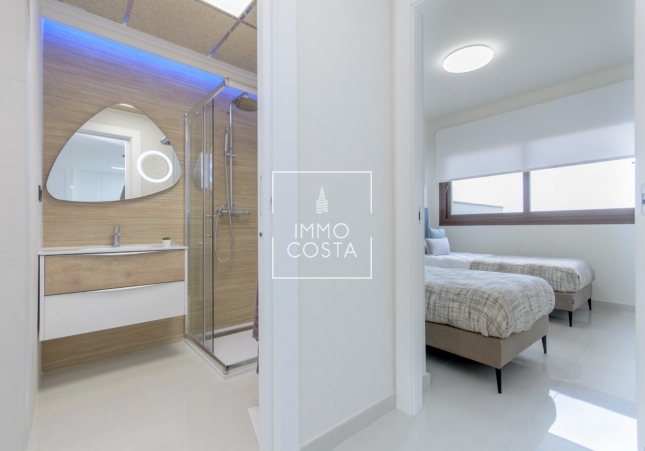 Nowy budynek - Bungalow - Torrevieja - Los Balcones