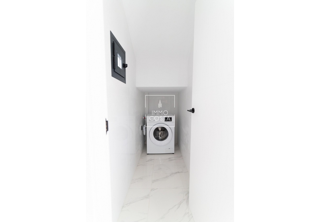 Neubau - Villa - Pilar de La Horadada - pueblo