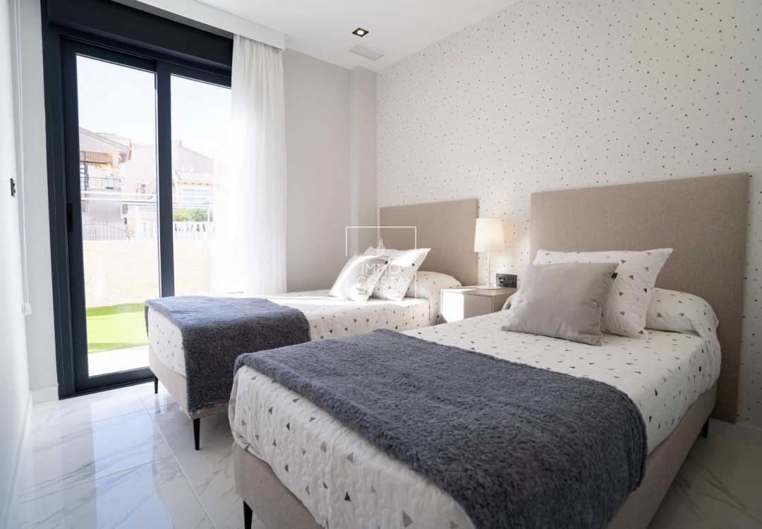 Nowy budynek - Bungalow - Pilar de La Horadada - pueblo