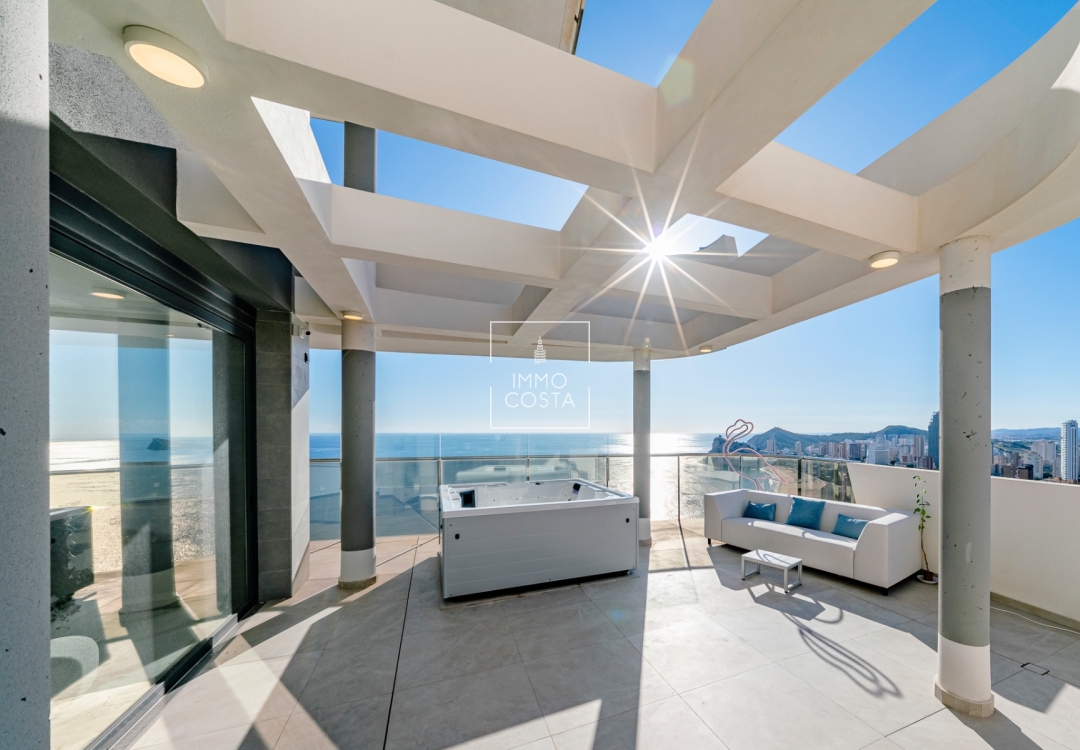 Odsprzedaż - Mieszkanie w bloku - Benidorm