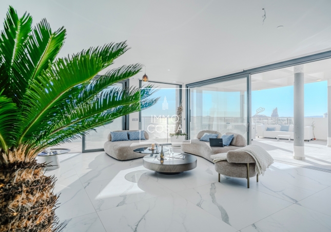 Odsprzedaż - Mieszkanie w bloku - Benidorm