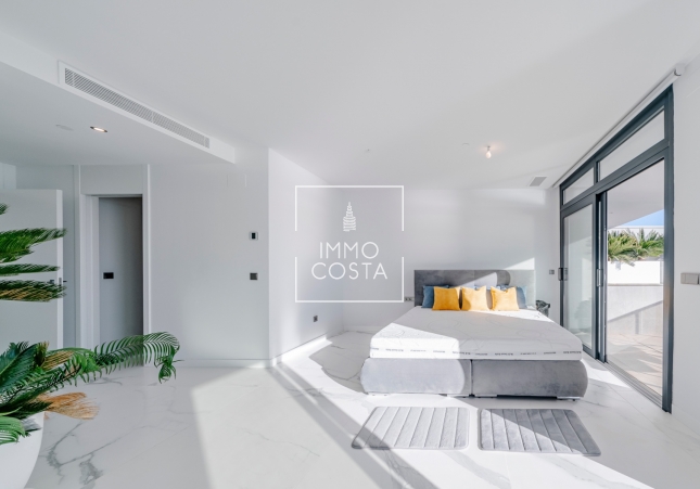 Odsprzedaż - Mieszkanie w bloku - Benidorm